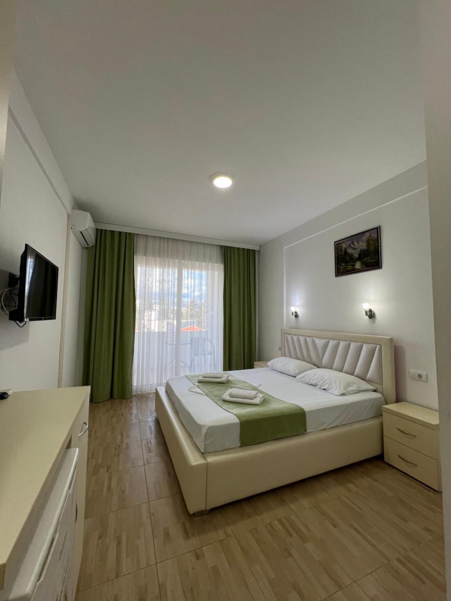 Apartments Fati & Flori Ulcinj Exterior foto